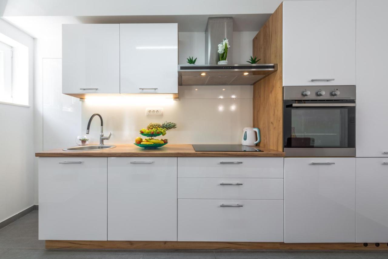 Ana & Mia Apartment ドゥブロブニク エクステリア 写真