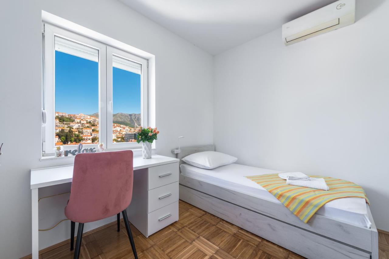 Ana & Mia Apartment ドゥブロブニク エクステリア 写真